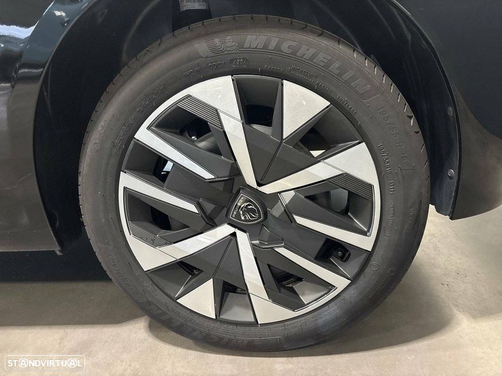 Peugeot 208 1.2 PureTech Style - 11