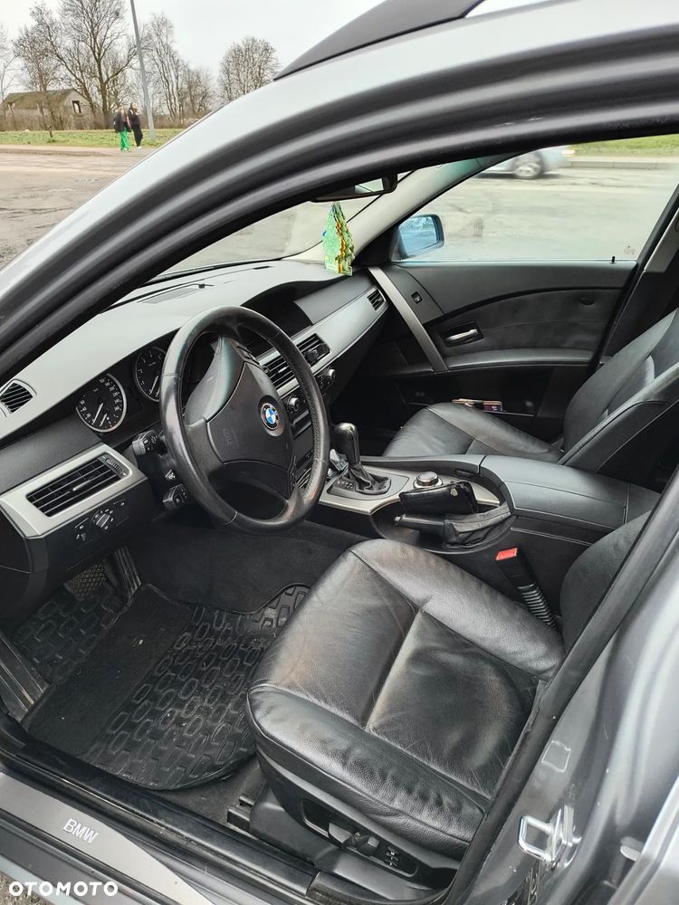 BMW Seria 5 - 12