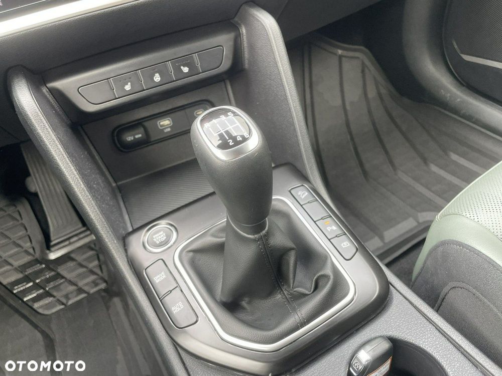 Kia Sportage - 15