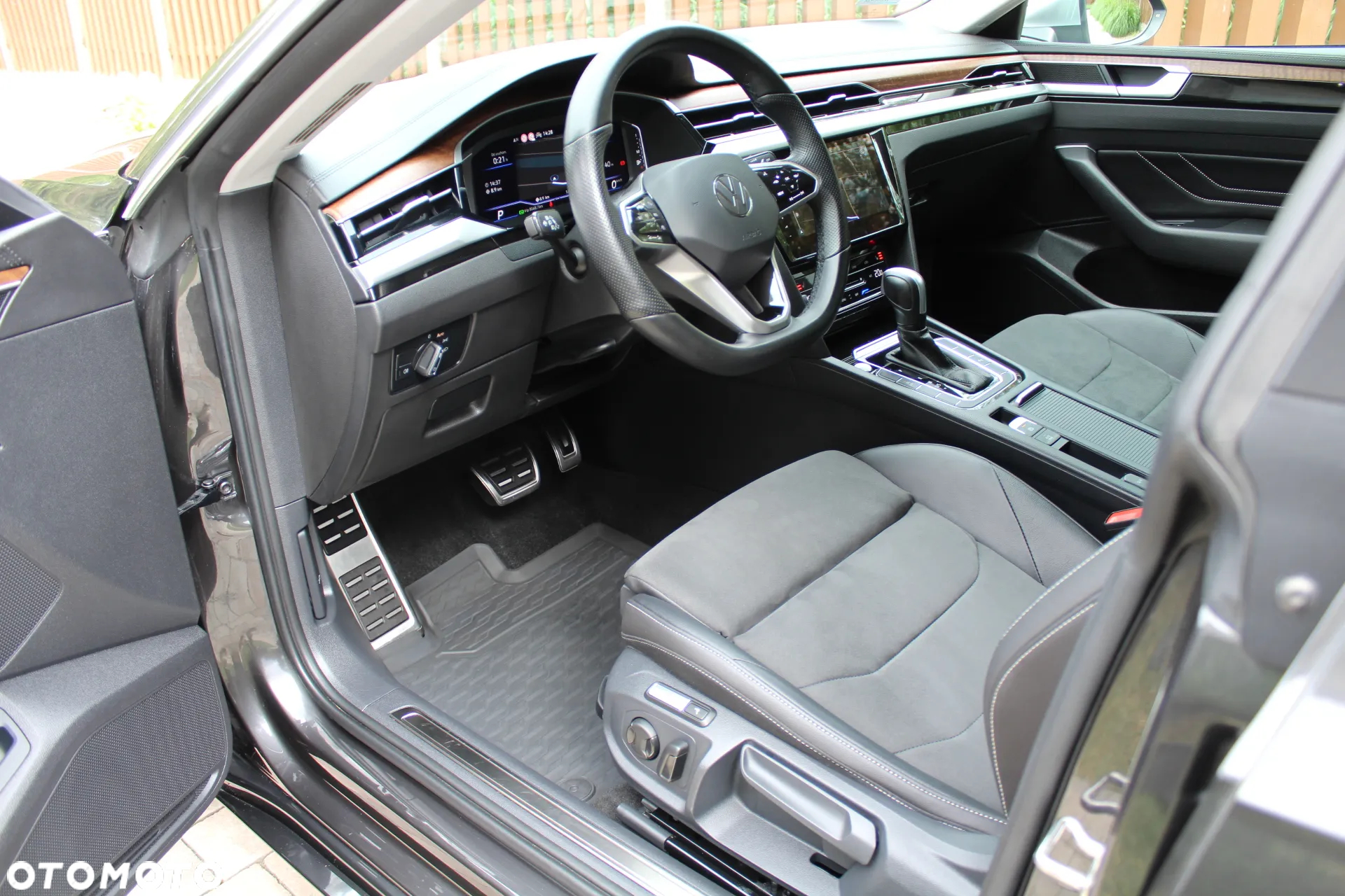 Volkswagen Arteon 2.0 TDI Elegance DSG - 25