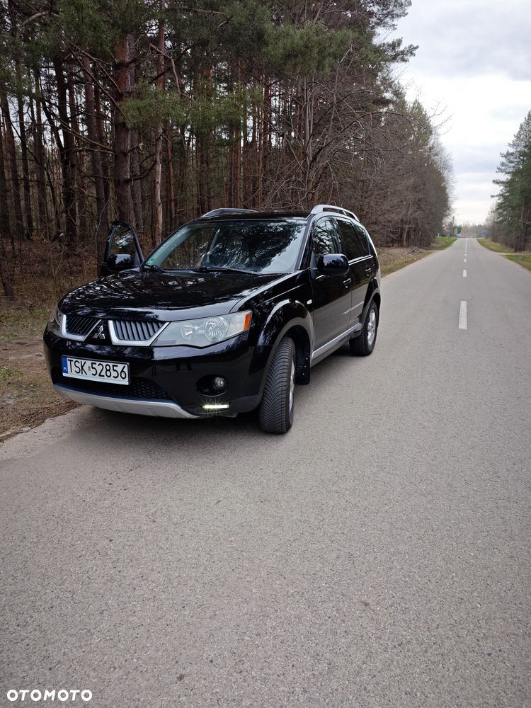Mitsubishi Outlander 2.2 DI-D 4WD Instyle - 2