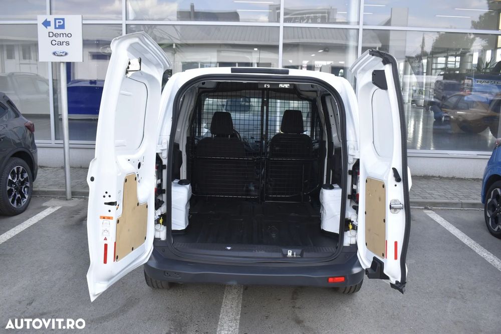 Ford Transit Courier - 7