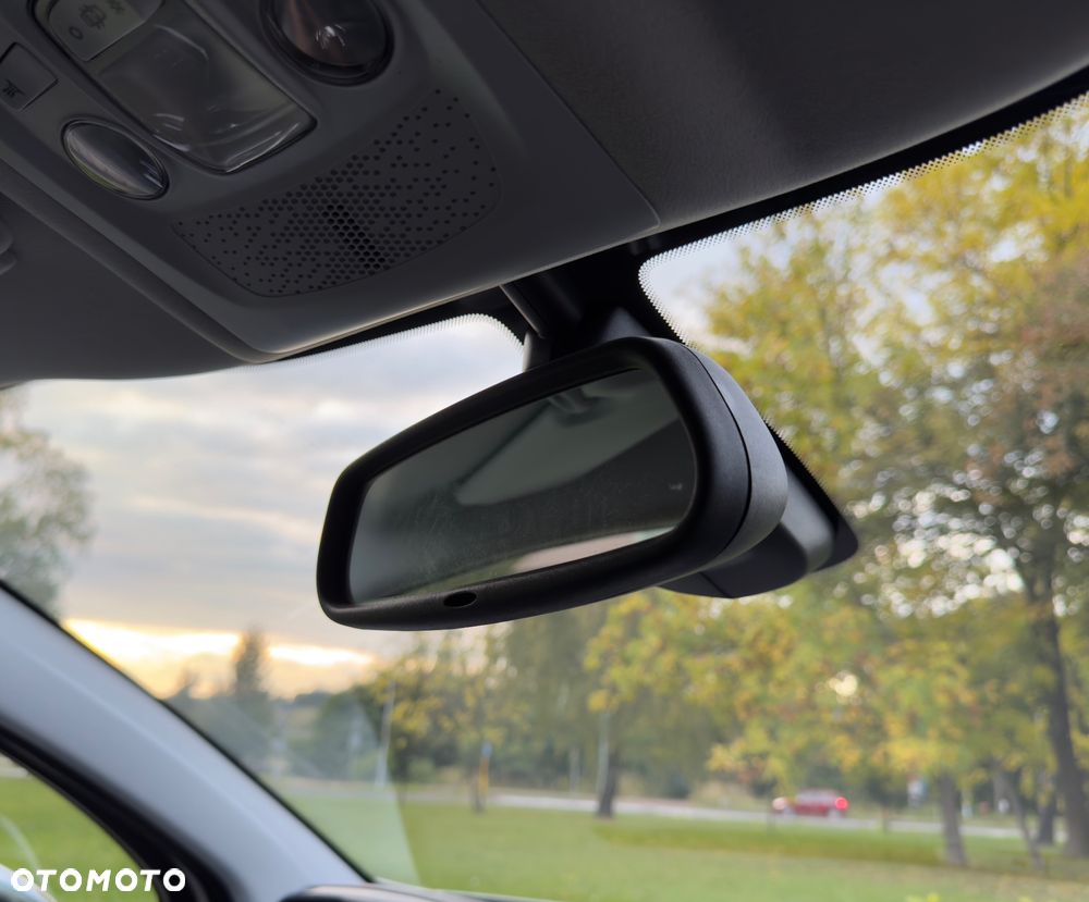 Peugeot 2008 e-HDi FAP 92 ETG6 STOP & START Allure - 24