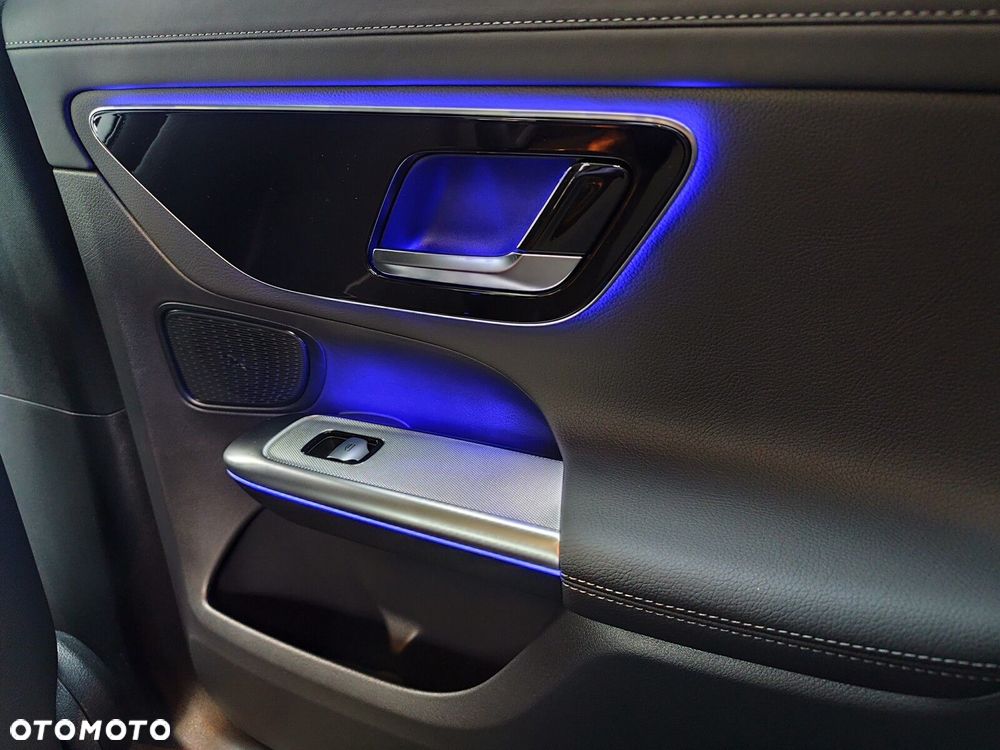 Mercedes-Benz GLC - 14