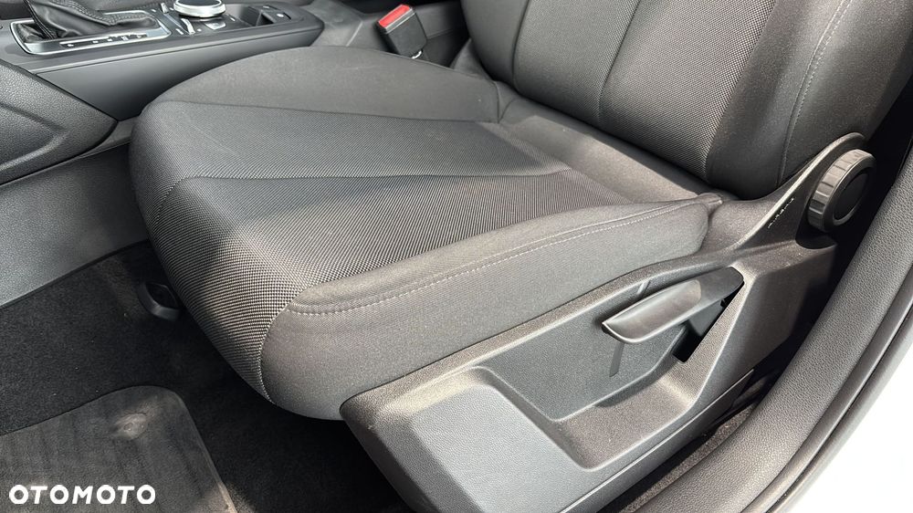 Audi Q2 35 TFSI Advanced S tronic - 13