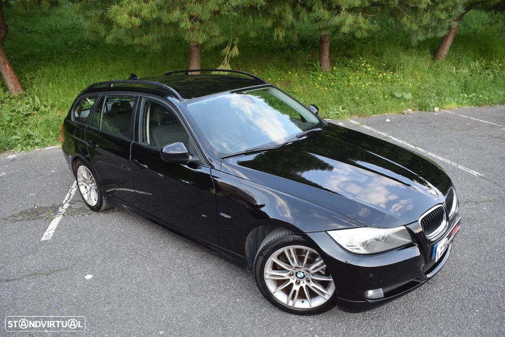 BMW 318 d Navigation Sport - 35