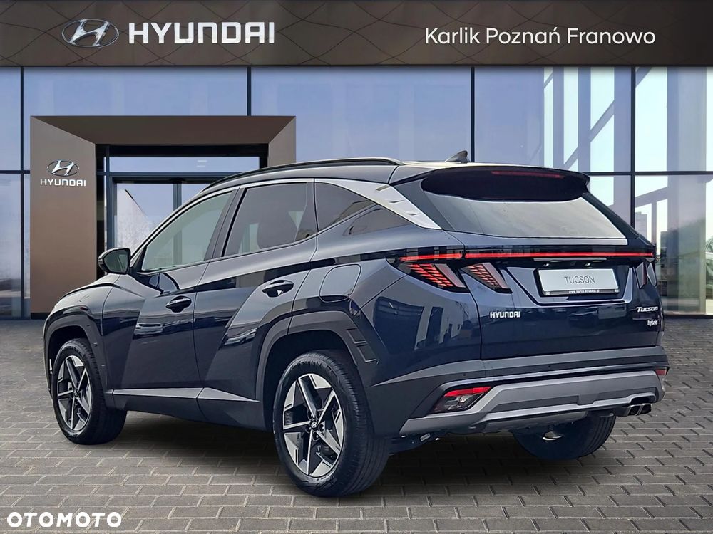 Hyundai Tucson 1.6 T-GDi HEV Executive 2WD - 10