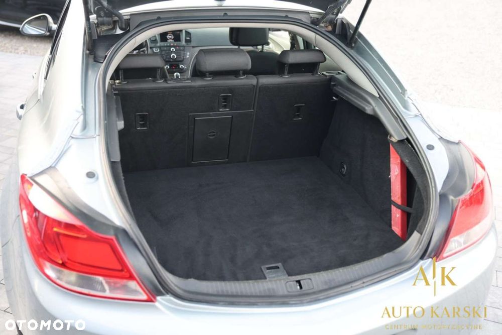 Opel Insignia - 37