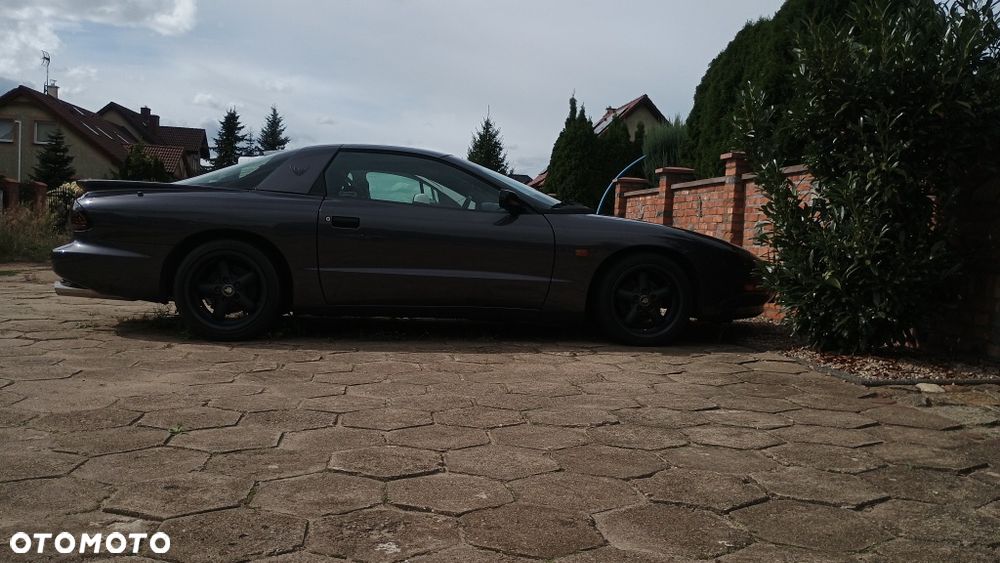 Pontiac Firebird - 8