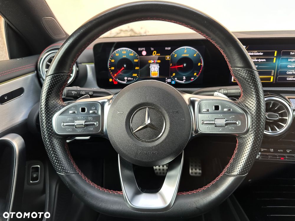 Mercedes-Benz CLA 180 d 8G-DCT AMG Line Advanced Plus - 13