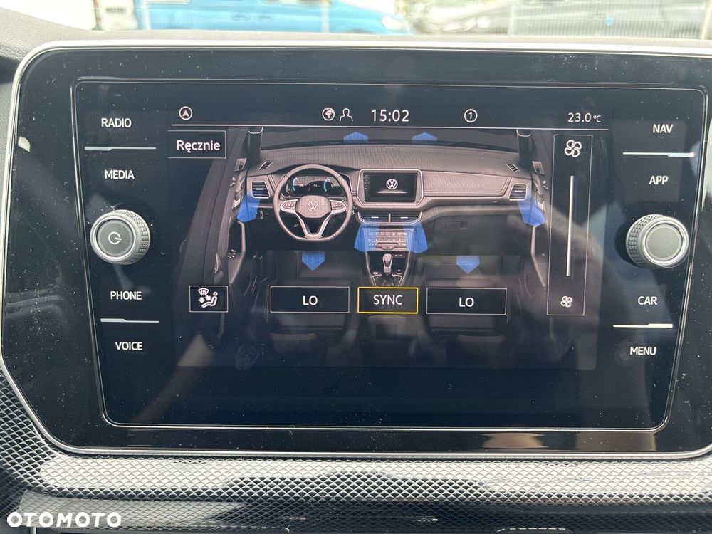 Volkswagen T-Cross - 32