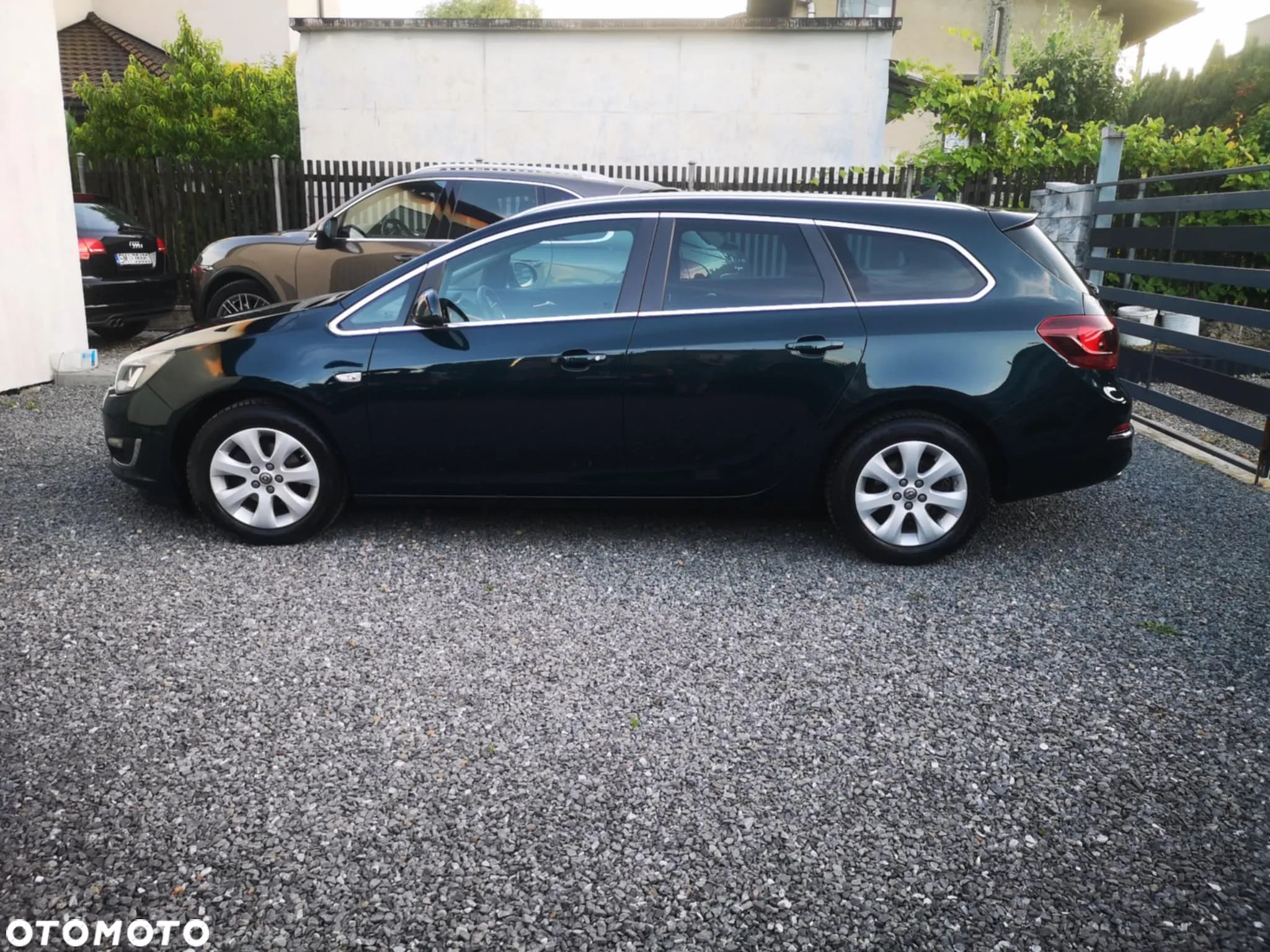 Opel Astra 1.4 Turbo Sports Tourer Exklusiv - 1