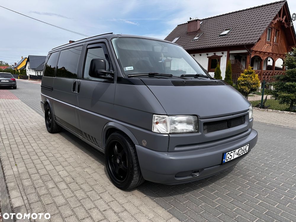 Volkswagen Multivan - 5