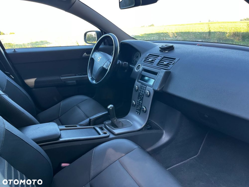 Volvo V50 - 28