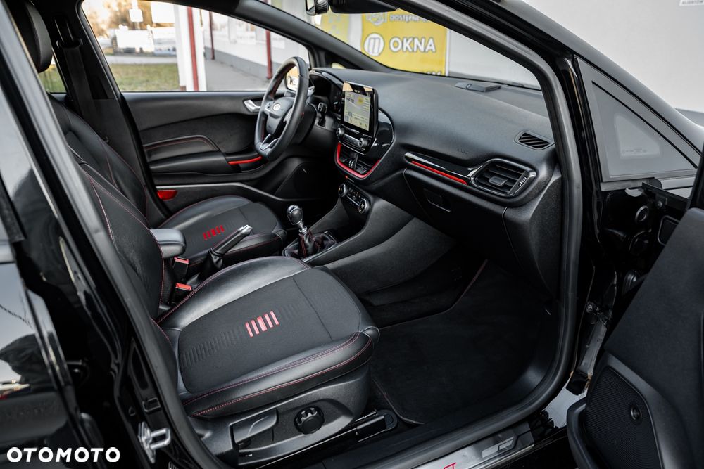 Ford Fiesta 1.0 EcoBoost ST-Line Red ASS - 21