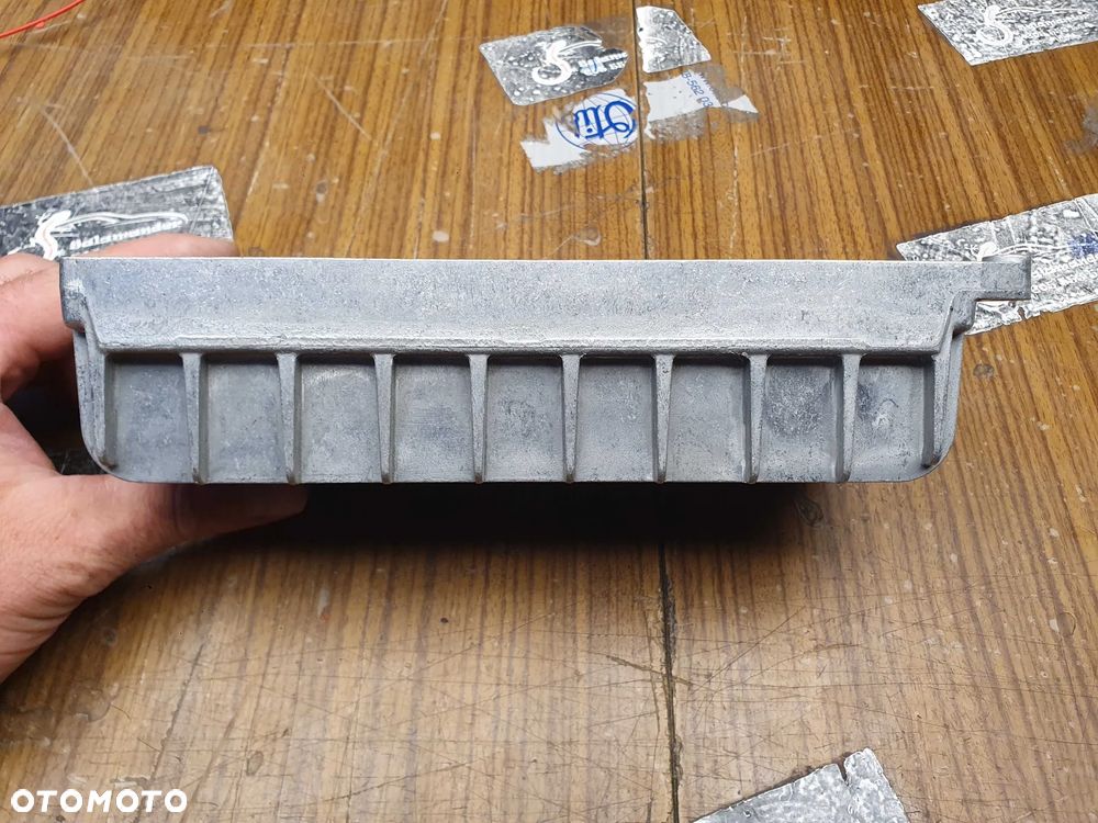 Wzmacniacz Modul 8T0035223 AB Audio Głosnikow Radia Audi A4 S4 B8 A5 - 7