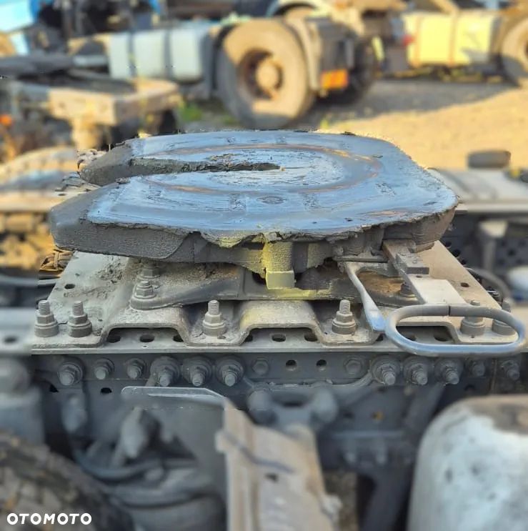 MERCEDES ACTROS MP4 SIODŁO SAF 18CM A0013153992 - 2
