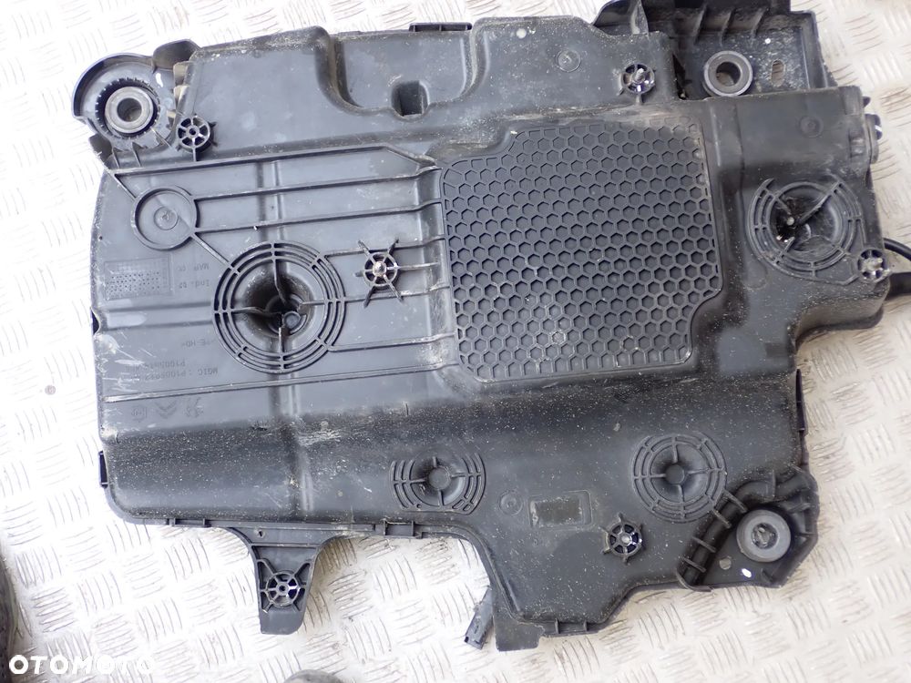ZBIORNIK ADBLUE DS7 CROSSBACK DIESEL - 5
