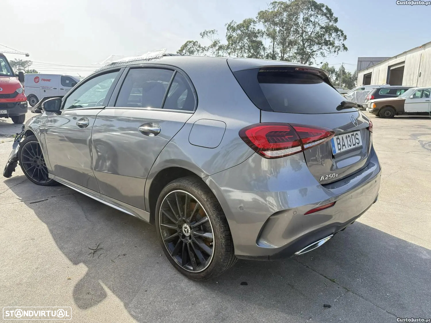 Mercedes-Benz A 250 - 7