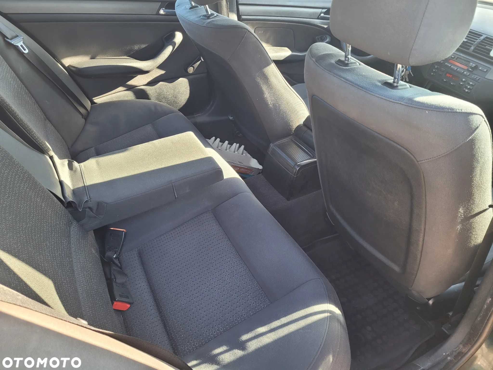 BMW Seria 3 316i - 8