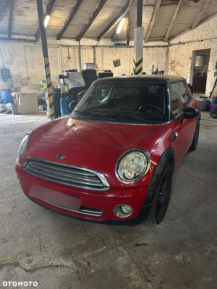 MINI Cooper Standard - 4