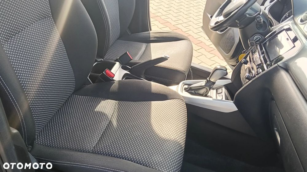 Suzuki Vitara 1.6 Premium 4WD - 28