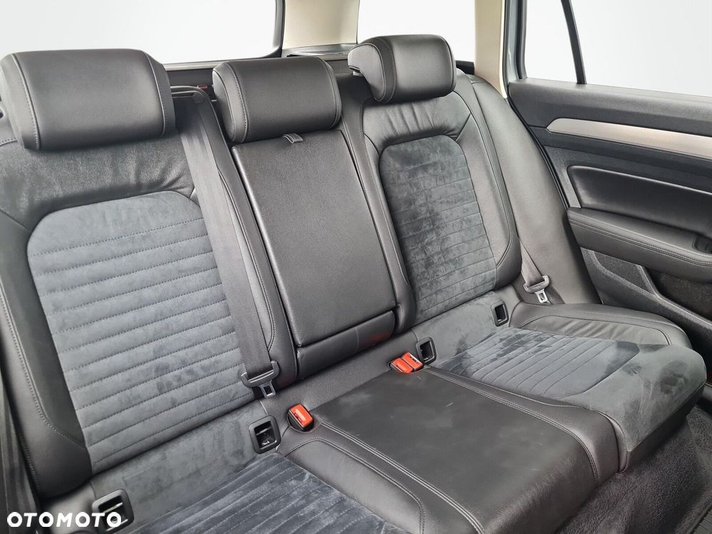 Volkswagen Passat Variant - 25