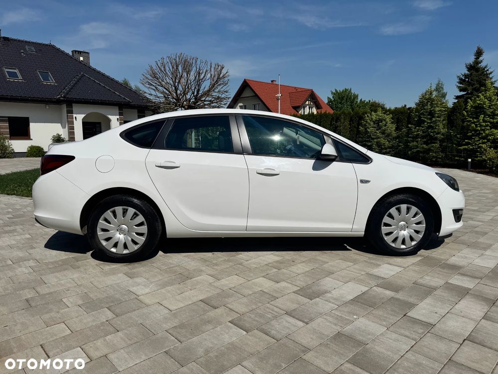 Opel Astra 1.4 T EU6 - 9