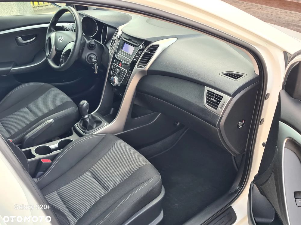 Hyundai i30 - 10
