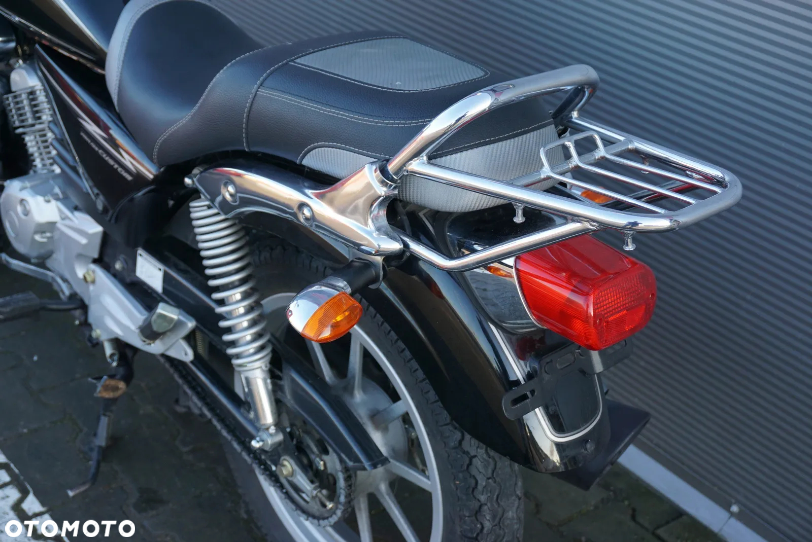 Yamaha YBR - 19