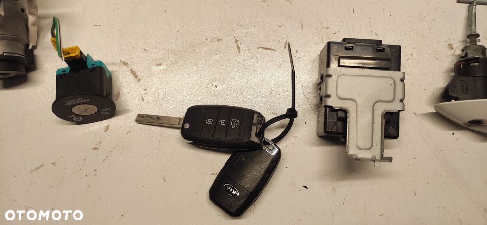 KIA RIO IV V 1.0 T-GDI G3LC KOMPUTER ZESTAW STARTOWY MODUŁ 39128-04043 17- - 3
