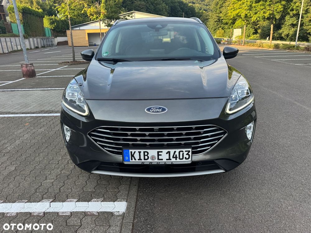 Ford Kuga 2.0 EcoBlue 4x4 TITANIUM - 3