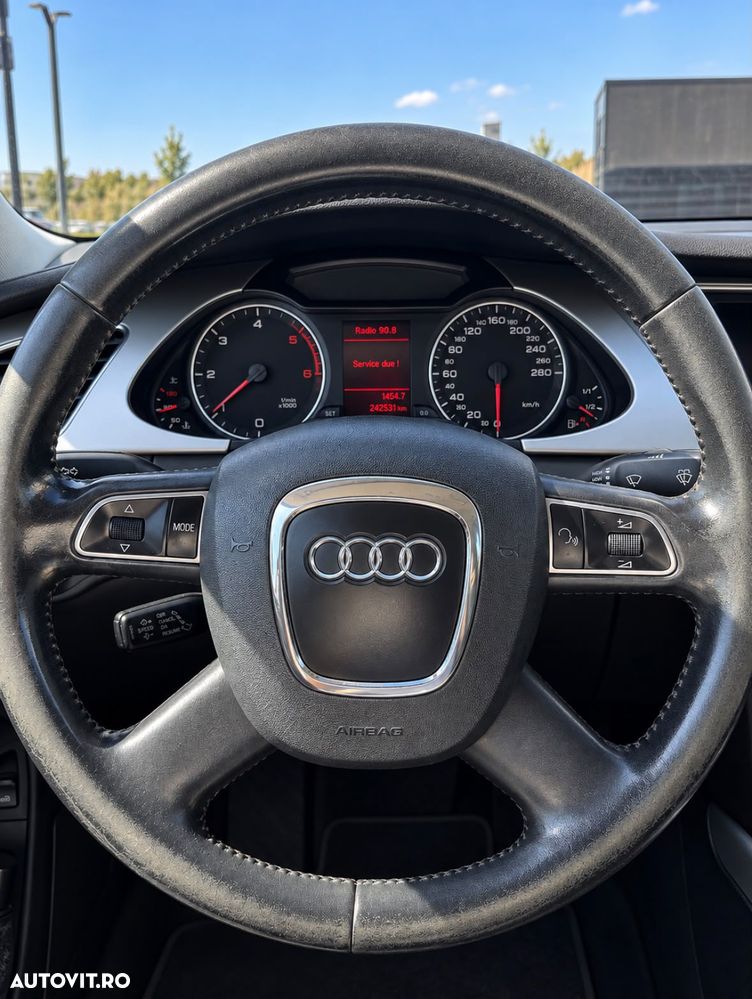 Audi A4 Limuzina 2.0 TDI B8 - 3