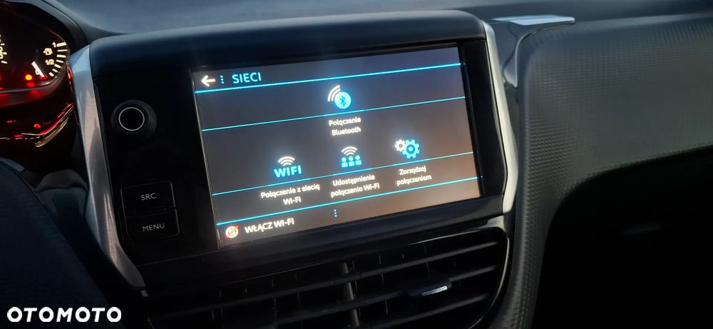 Peugeot 2008 1.2 Pure Tech Style EU6 - 12