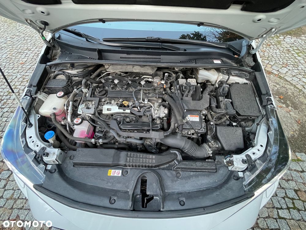 Toyota Corolla 2.0 Hybrid GR Sport - 37
