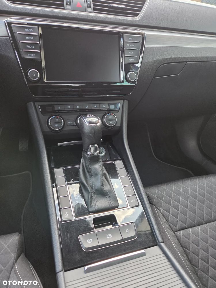 Skoda Superb 1.8 TSI Style DSG - 10