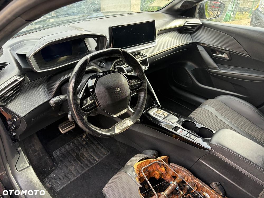 Peugeot 208 PureTech 100 EAT8 GT - 6