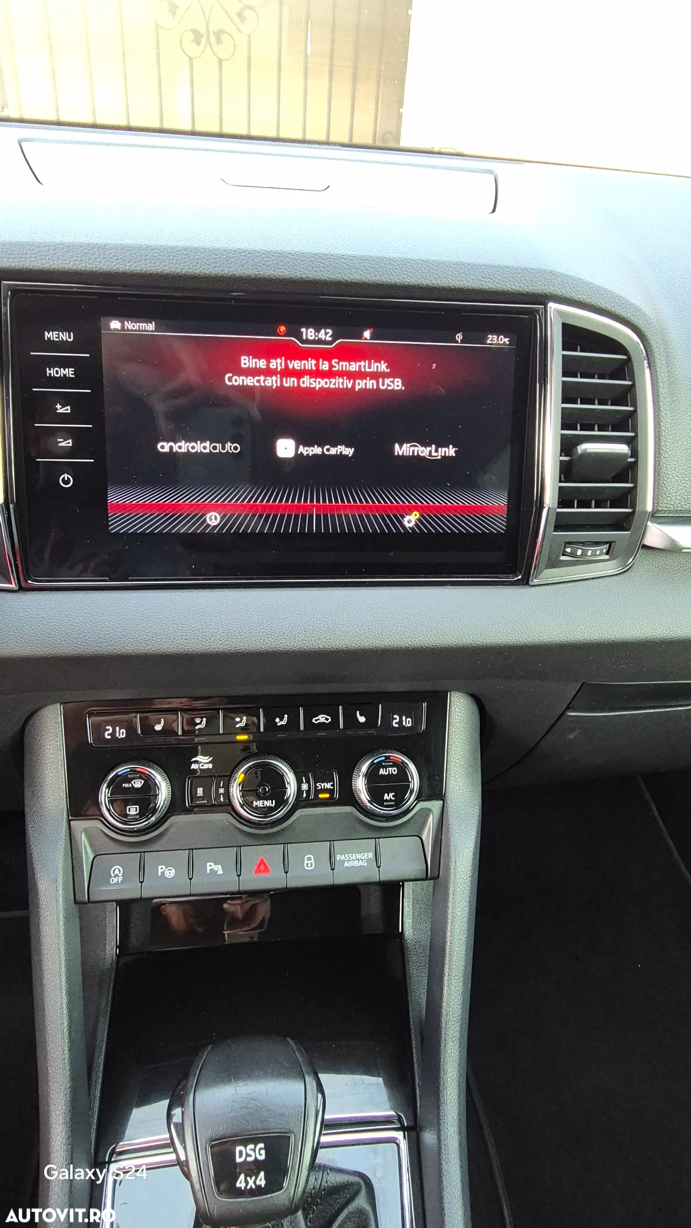 Skoda Karoq 2.0 TDI SCR 4x4 DSG Style - 24