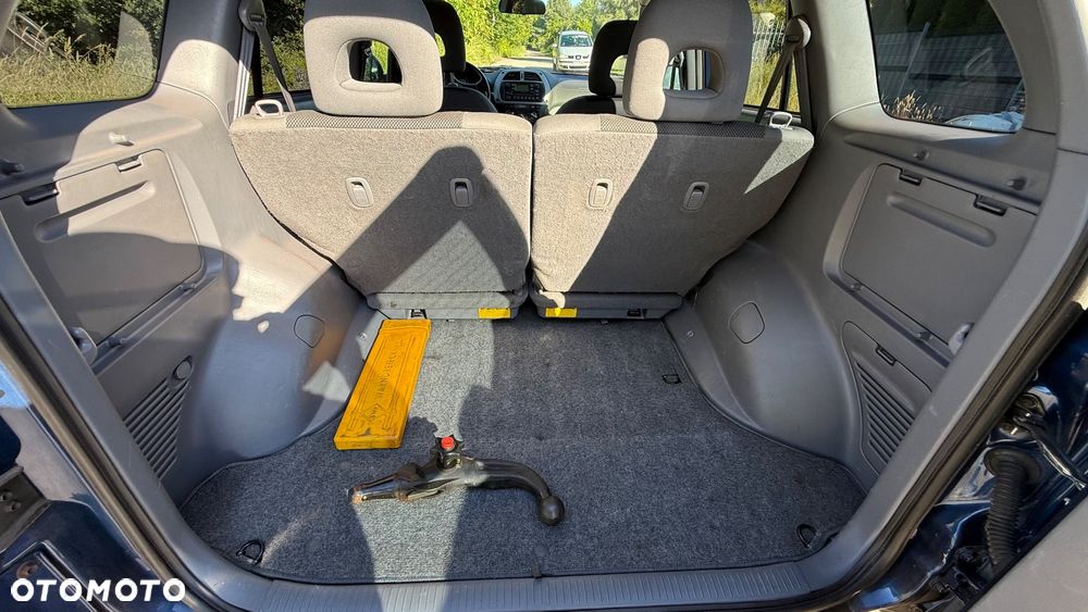 Toyota RAV4 2.0 VVT-i 4x4 - 16