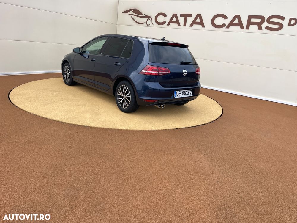 Volkswagen Golf 2.0 TDI BlueMotion Technology DSG Allstar - 10