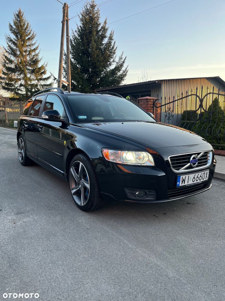 Volvo V50 - 1