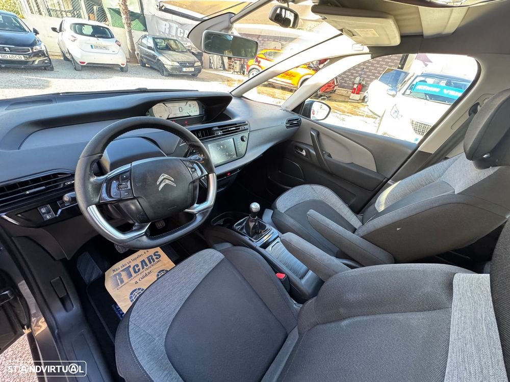 Citroën C4 Grand Picasso - 11
