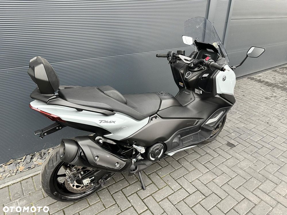 Yamaha Tmax - 4