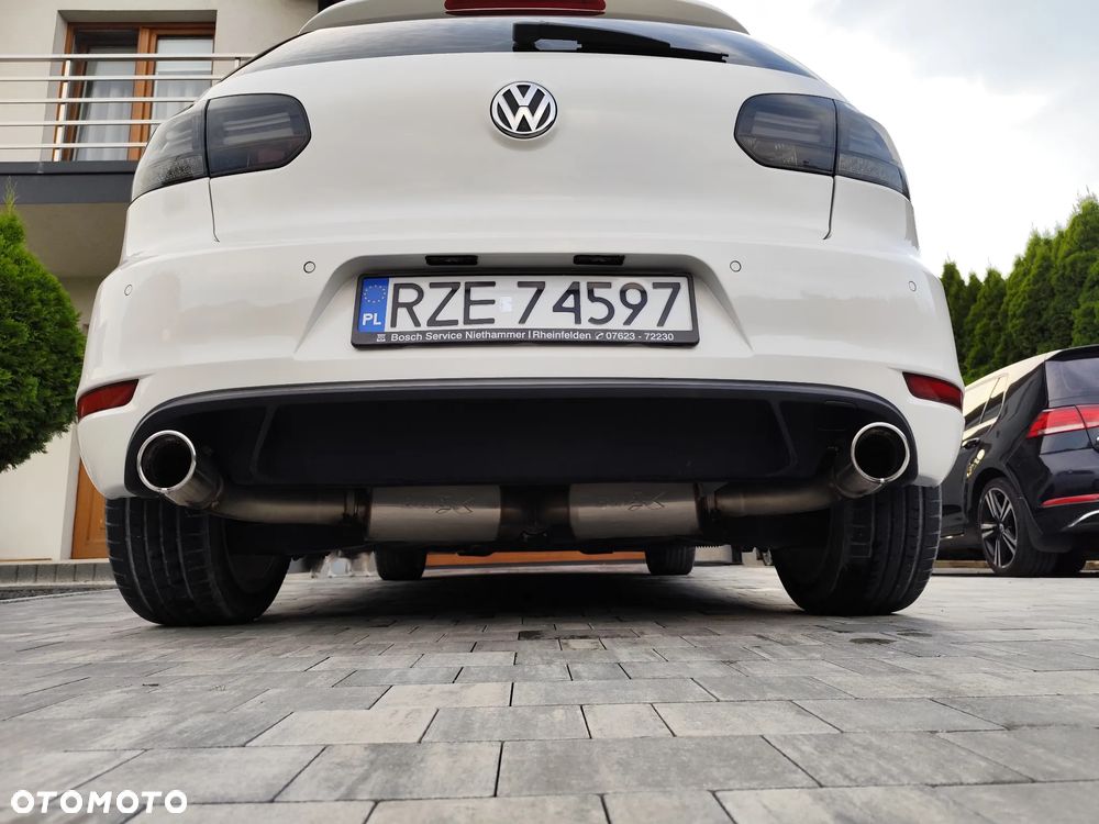 Volkswagen Golf 1.4 TSI Highline - 12