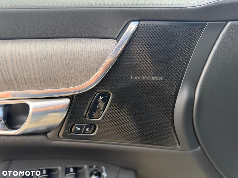 Volvo V90 T6 Recharge AWD Geartronic Inscription - 31
