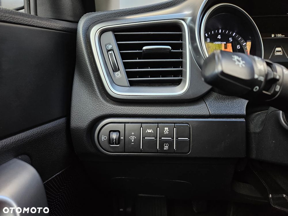 Kia Ceed 1.5 T-GDI S - 31