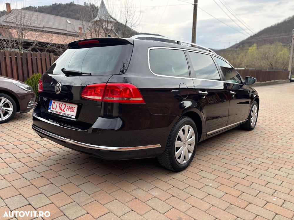 Volkswagen Passat 2.0 TDI BlueMotion Technology DPF Comfortline - 26