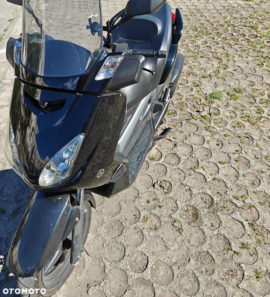 Yamaha X-max - 19