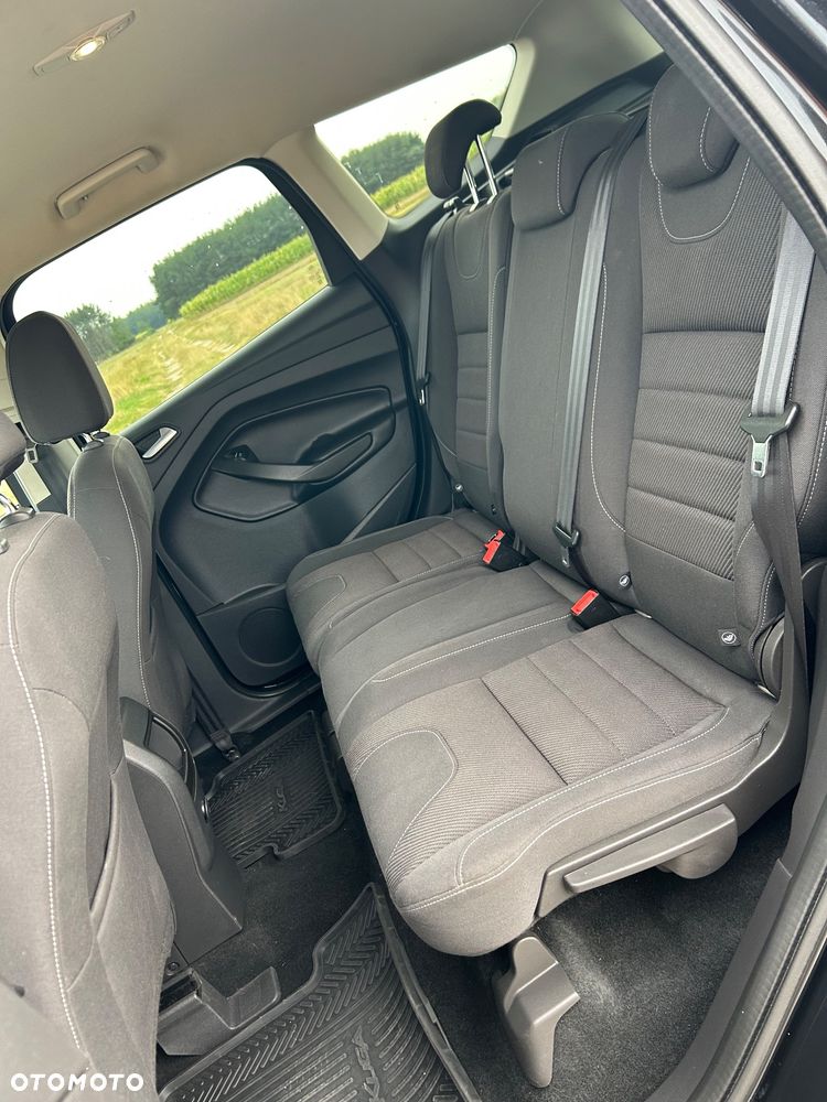 Ford Kuga 1.6 EcoBoost 2x4 SYNC - 14