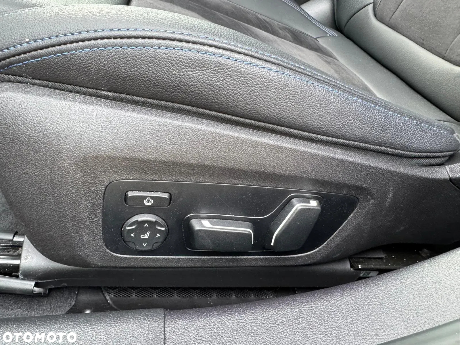 BMW Seria 3 320i xDrive M Sport sport - 17